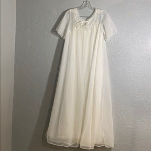 Hollywood vassarette vtg gown/robe set size 32